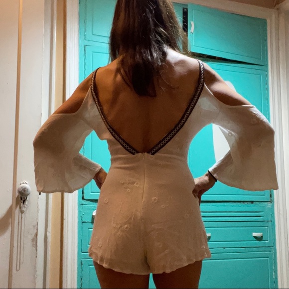 Ruby & Jenna No-Shoulder White Shorts Romper - Picture 2 of 12